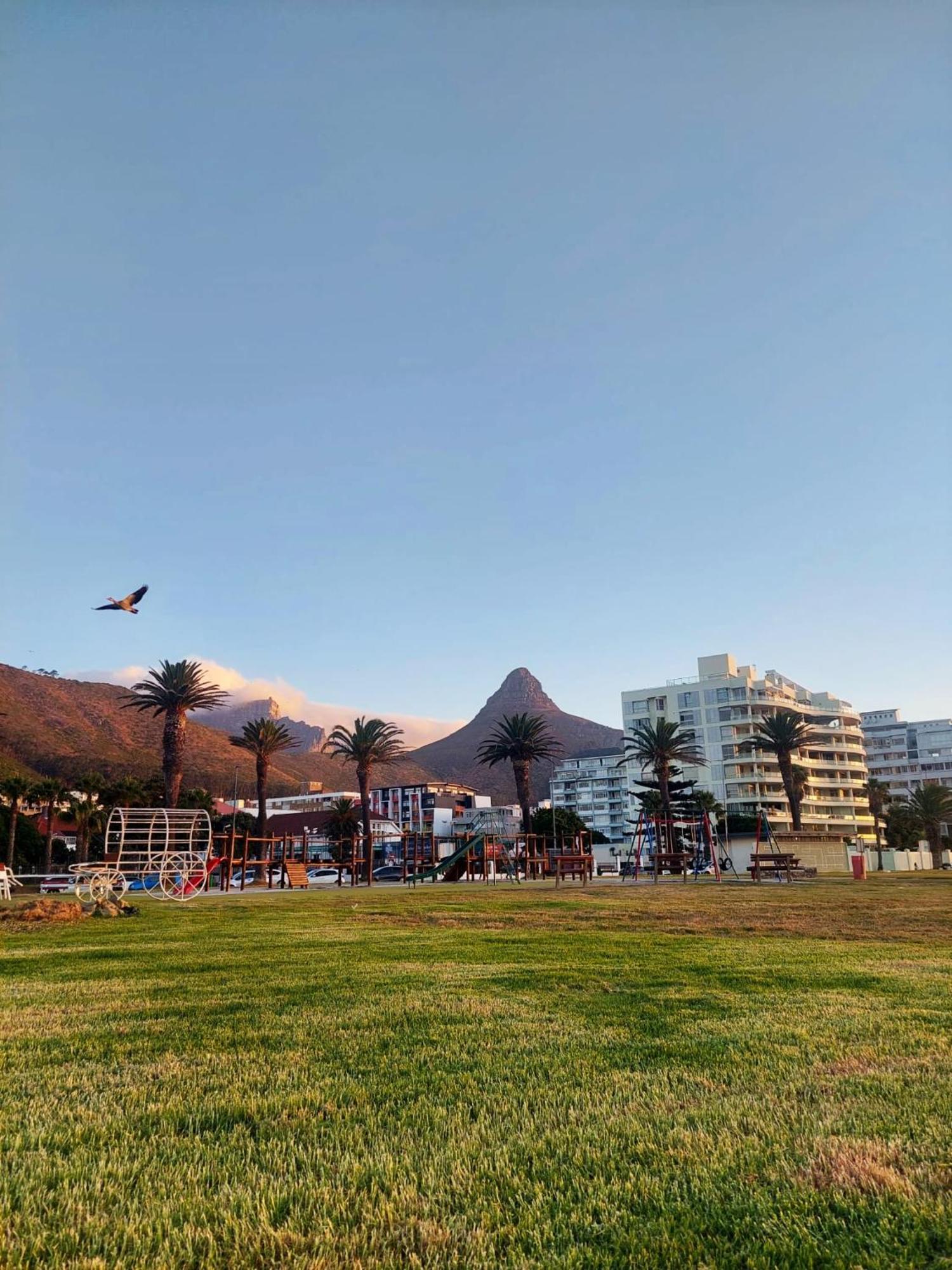 Ami Vine House Hotel Cape Town Exterior photo